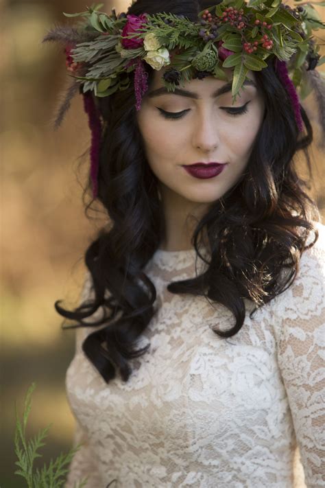 Boho Chic Wedding Hairstyle Curled Bridal Hair Leafy