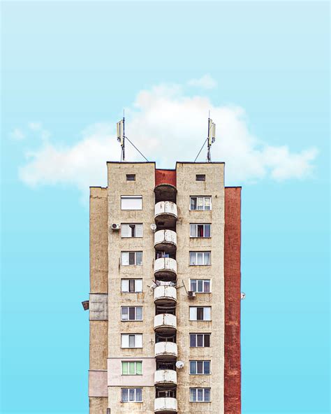 Download Moldova Chișinău Old Apartment Building Wallpaper