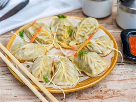 10 Best Places To Eat Momos In Gurgaon My Yellow Plate