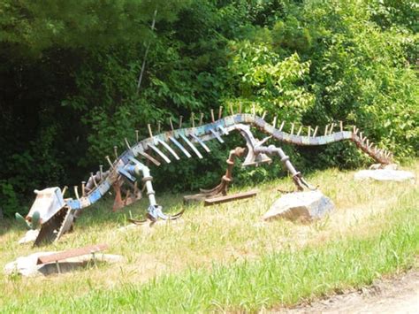Drastic Park Dinosaur Sculptures 12 Photos Palisado Ave And Clapp Rd