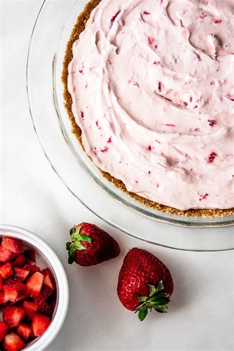 no bake strawberry cream pie buckets of yum recipe strawberry cream pies cream pie