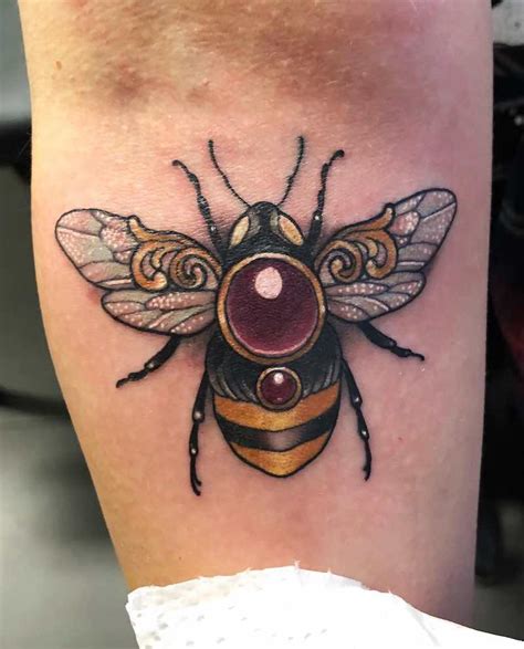 Bee Tattoo By Arielle Gagnon Tattoo Insider