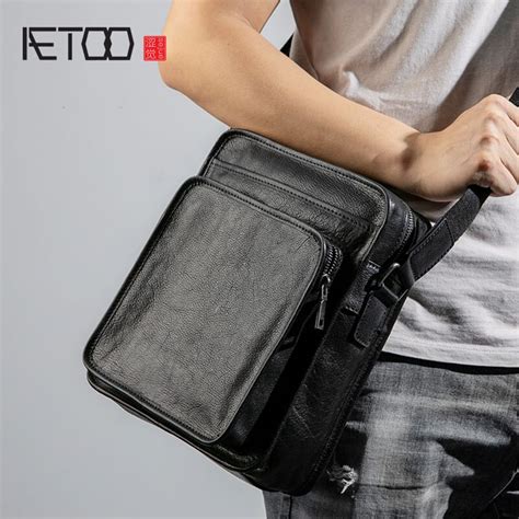 Aetoo Mens Shoulder Bag Leather Casual Vertical Stiletto Bag Head Leather Trend Mens Bag
