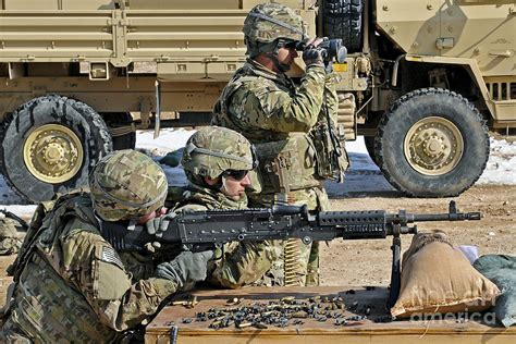 Soldier Firing A M240b Machine Gun Photograph By Stocktrek Images