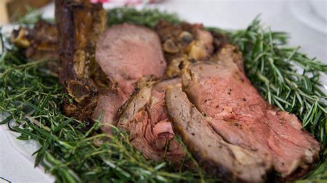Preheat oven to 450 degrees. Prime Rib with Beef Gravy | Recipe | Beef gravy recipe ...