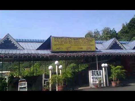The village lies just south of batu maung and faces the penang strait to the east. Restoran Seri Idaman di Teluk Tempoyak - YouTube