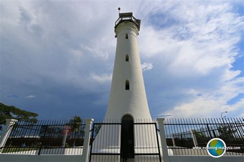 This is kota marina, kuala kedah by cam aerial motion on vimeo, the home for high quality videos and the people who love them. Kota Kuala Kedah Lighthouse