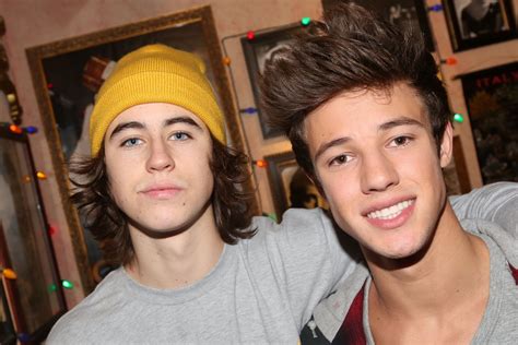 Are Cameron Dallas And Nash Grier Still Friends The Truth J 14