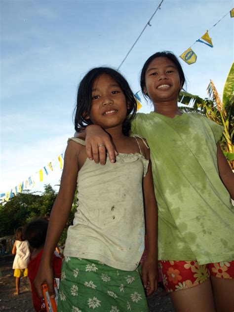 Cebu Dump Slum 110 Girls From The Slum They Always Had A  F16plus Flickr