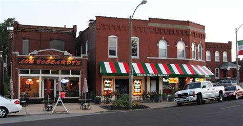 It's not soggy, nasty or anything like the fast food gyro places. The Hill - St. Louis' Italian Neighborhood | | STL Homelife