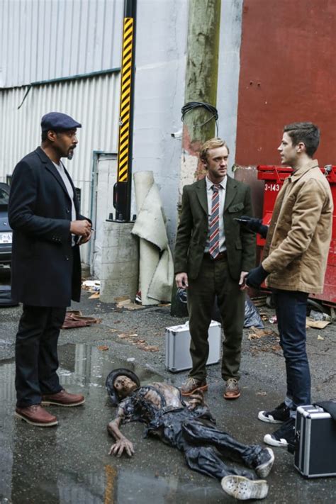 Crime scene photos on tumblr. The Flash Season 3 Episode 12 Review: Untouchable - TV Fanatic