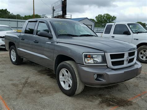 Salvage 2011 Dodge Dakota Slt Truck For Sale