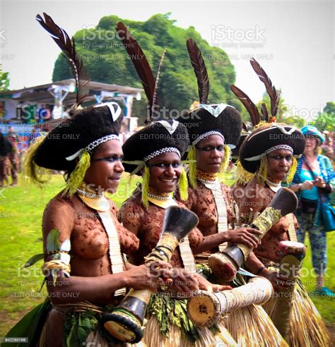 Sili Muli Tribe Participantes At Mount Hagen Festival At Papua New