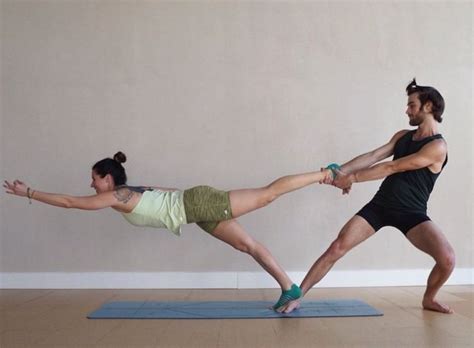Couple Yoga Poses Easy 30 Amazing Couple Yoga Poses You Should