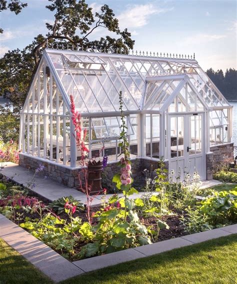 5 Top Greenhouse Trends Set To Be Big In 2020 According To Experts