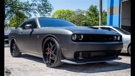 Dodge Challenger Hellcat Matte Black