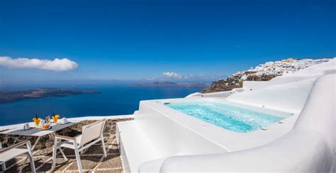 Aqua Luxury Suites Santorini Hotel In Imerovigli Imerovigli Suites