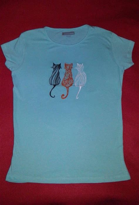 Three cats on the t-shirt machine embroidery design - Embroidery on ...