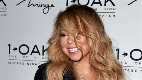 Mariah Carey Goes Pantsless For Las Vegas Dj Gig