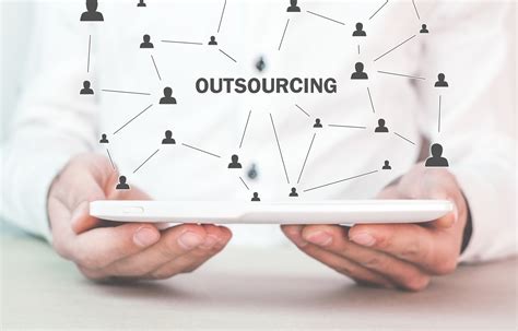 Pros And Cons Of It Outsourcing Trending Us