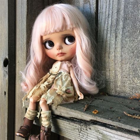 Azalea S Brown Eyes Custom Blythe Doll By Lovelaurie Doll Garden Custom Dolls Dollies