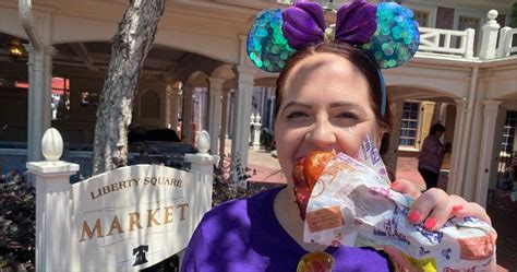 Guide To Finding Turkey Legs At Disney World Magical Guides