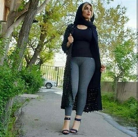 Pin By Mohammad Soheil On Iranian Women Fashion Iranian Women Fashion Street Style Outfits