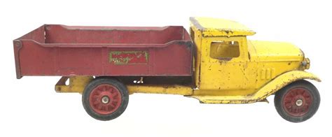 lot 1930 s buddy l pressed steel toy dump truck
