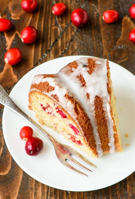 Are you looking for some easy, delicious holiday desserts that are sure to please everyone? Cranberry Sour Cream Coffee Cake - WellPlated.com