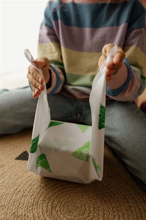 furoshiki anleitung so verpackst du schöne geschenke mit selbstbedrucktem stoff