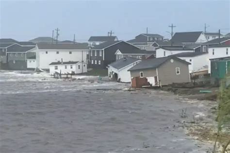 飓风菲奥娜逼近特克斯和凯科斯群岛 总理宣布进入紧急状态 凤凰网视频 凤凰网