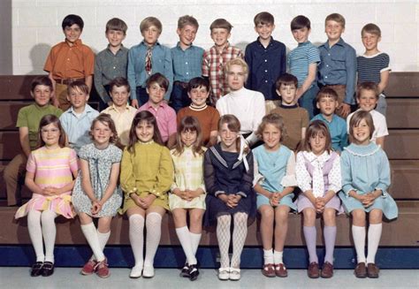 Mrs Smiths Fourth Grade Class Thorton W Burgess School 1969 70