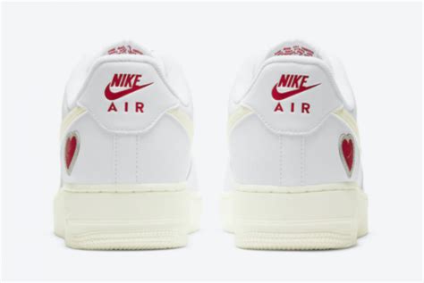 Tulip pink suedes rise above the premium white leather upper. 2021 Nike Air Force 1 "Valentine's Day" New Style Shoes ...