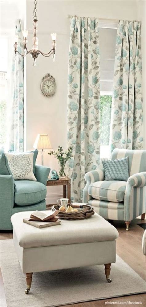 Elegant komfortabel und sehr textil passen sich diese flachenvorhange an jeden raum an. Fantastische hohe Vorhang-Ideen für Wohnzimmer 9 (mit ...