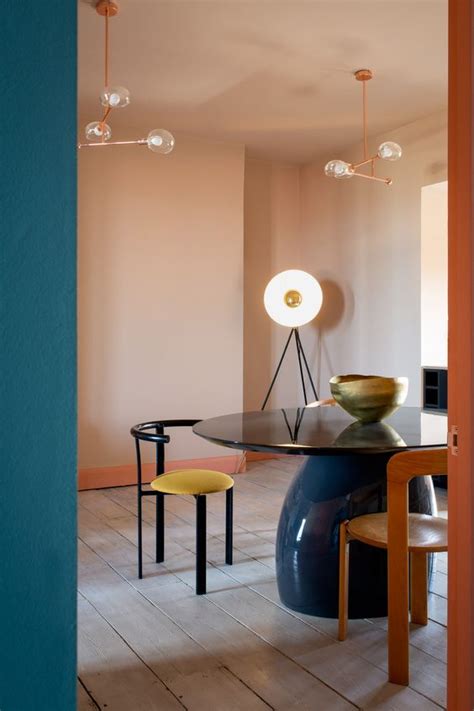A Minimalists Guide To Colour Blocking Interiors And Interior Design