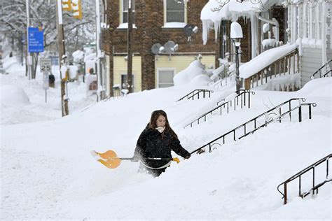 Christmas Storm Brings Record Snow To Pennsylvania Nbc News Scoopnest