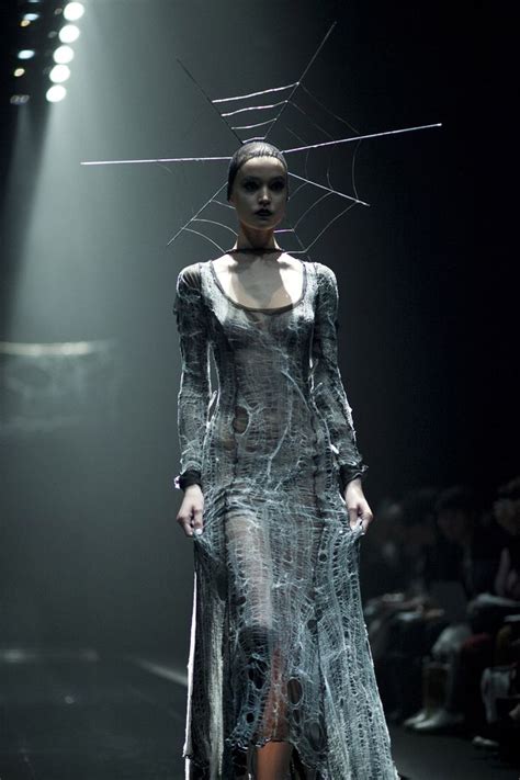13 Best Haute Macabre Dark Couture Images On Pinterest Dark Fashion