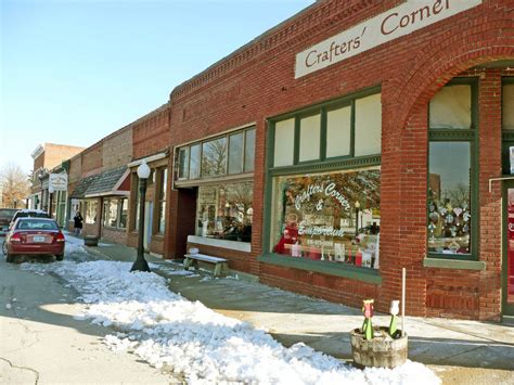 Smithville Mo Downtown Shops Photo Picture Image Missouri At