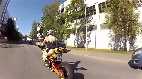 hot blond girl flash her ass in rides bike rc8r youtube