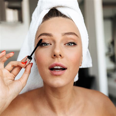 How To Apply Eye Makeup For Hooded Eyes Makeup Vidalondon