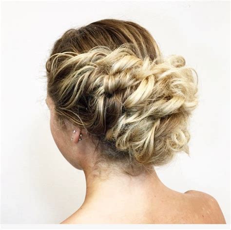 34 Cutest Prom Updos For 2021 Easy Updo Hairstyles Easy Updo