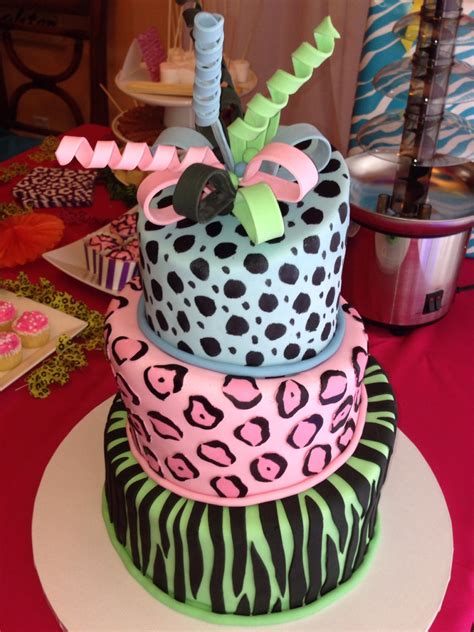 Animal Print Cake For A 9 Year Old Girl Glow Birthday Party Kids