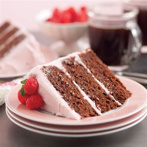 Add the flour, granulated sugar, cocoa powder, baking powder, baking soda and salt to the bowl of a standing mixer fitted with the whisk attachment. Chocolate Cake with Raspberry - Paula Deen Magazine