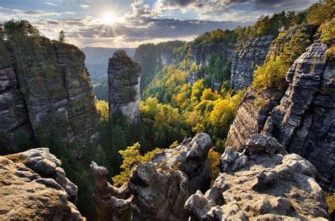 Zu den sehenswürdigkeiten im park gehört abgesehen von der natur die burg střmen, adersbach und die ruine von bischofstein. Die Top 10 Sehenswürdigkeiten in Tschechien 2018 (mit ...