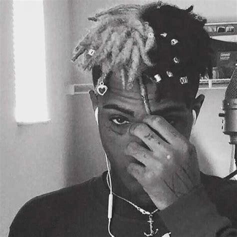 Baixe sua música favorita e configure como toque em seu smartphone. XXXTENTACION | Cifra Club