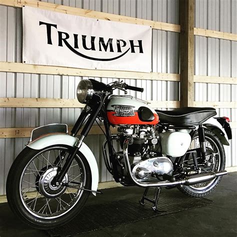 Pin By Route Sixty2 On Triumph Triumph Motorbikes British