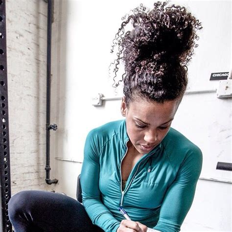 Elisabeth Akinwale Crossfit Naturalhair