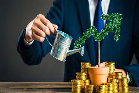 6 Awesome Benefits of Investing Your Money - AdvisorKnock