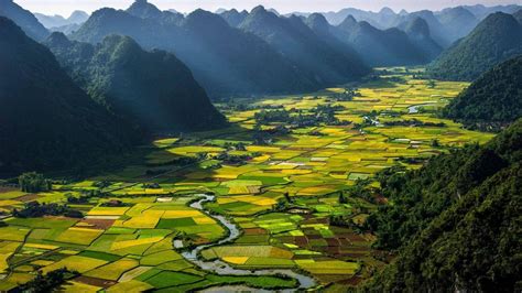 Vietnam Wallpapers Top Free Vietnam Backgrounds Wallpaperaccess