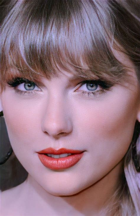 Taylor Swift Face 💕 Taylor Swift Hot Taylor Swift Pictures Taylor Swift